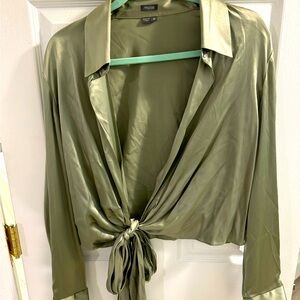 ❤️LUXURY 100% SILK DESIGNER MUSE WRAP BLOUSE GEM BUTTON- SZ 12 BEAUTIFUL🔥